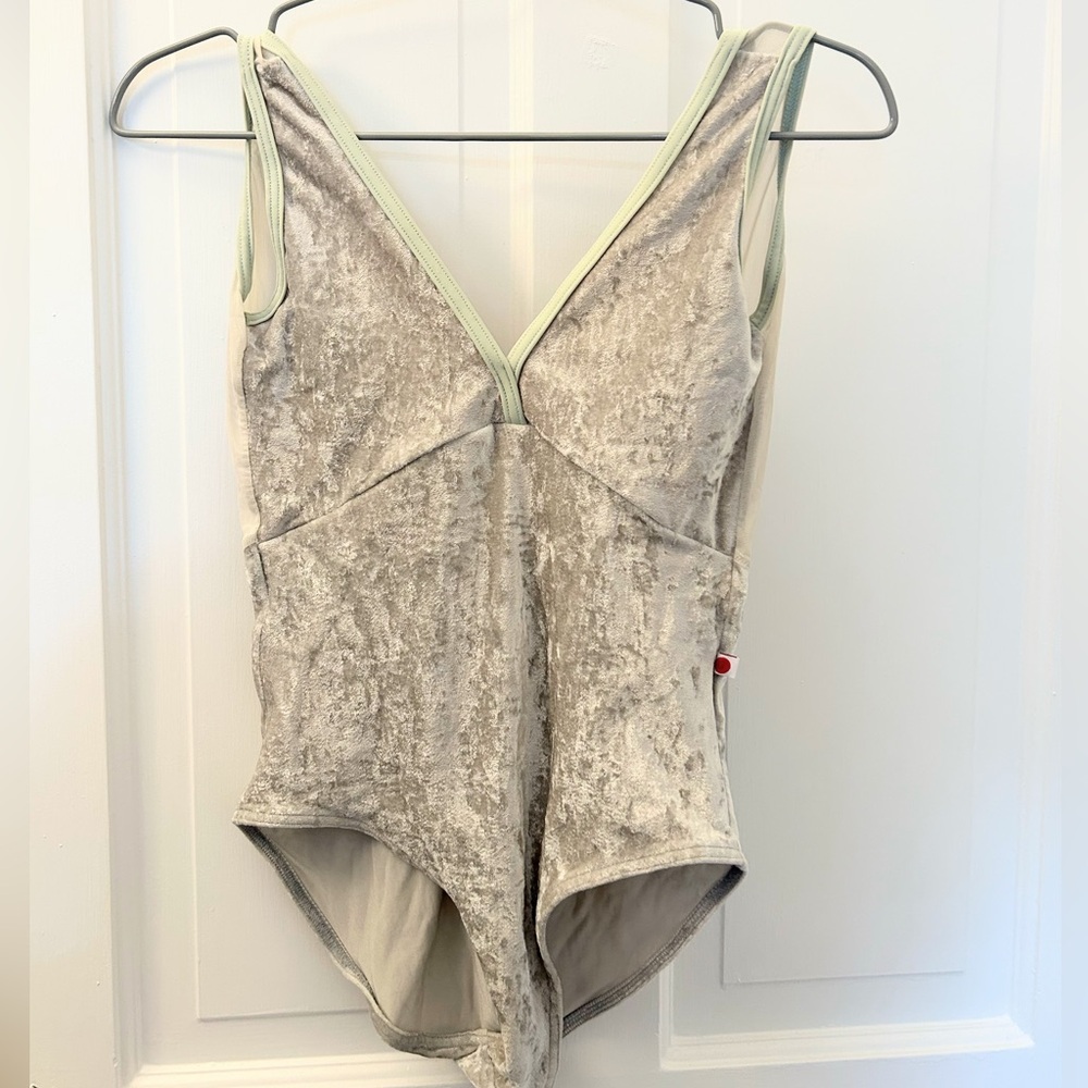 Yumiko Alicia Mesh Silver Velvet Size M